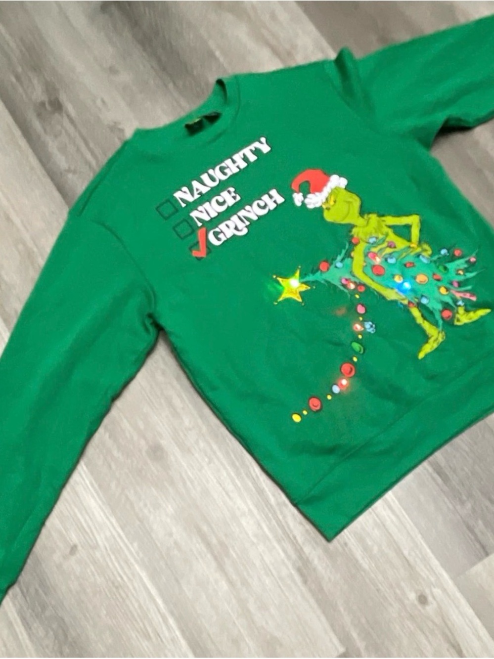Dr. Seuss The Grinch Light Up Christmas Sweatshirt Size M